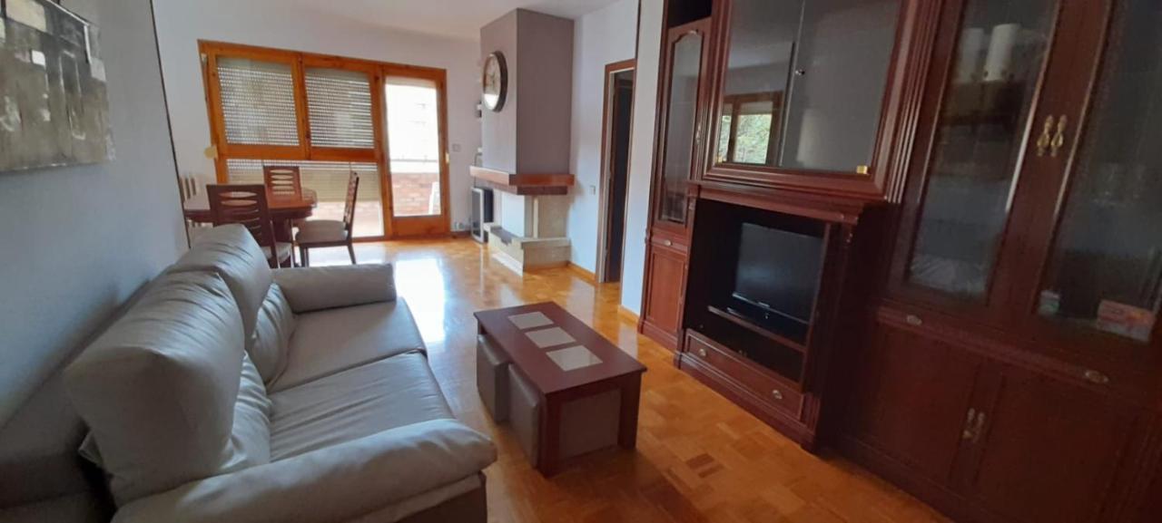 Apartamento Callizo Jaca Bagian luar foto