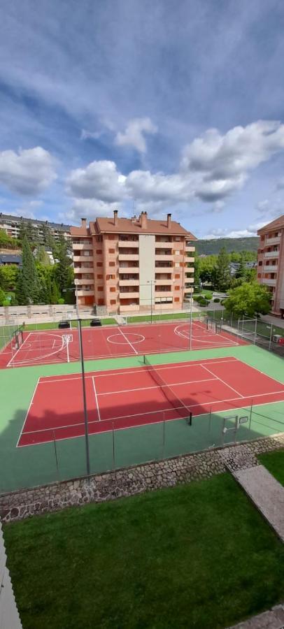 Apartamento Callizo Jaca Bagian luar foto